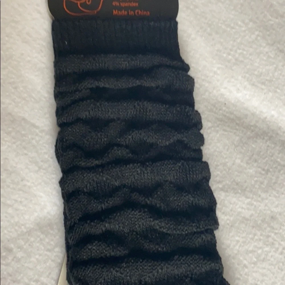 SALE 2/$27 3/$37 4/$45 New Black Stretchy Comfy Arm Warmers